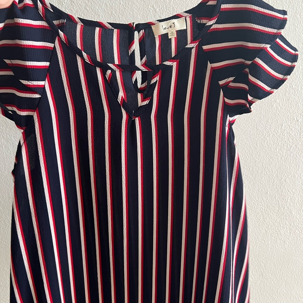 Like new vertial blouse!